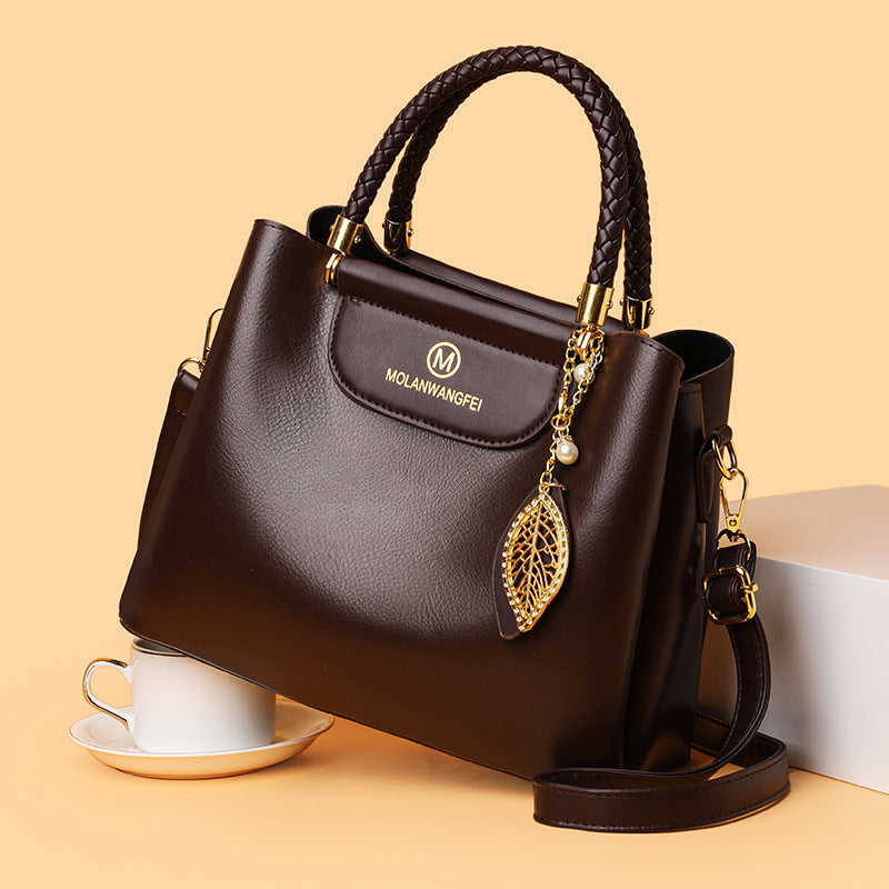 Nuevo bolso tote de lujo asequible