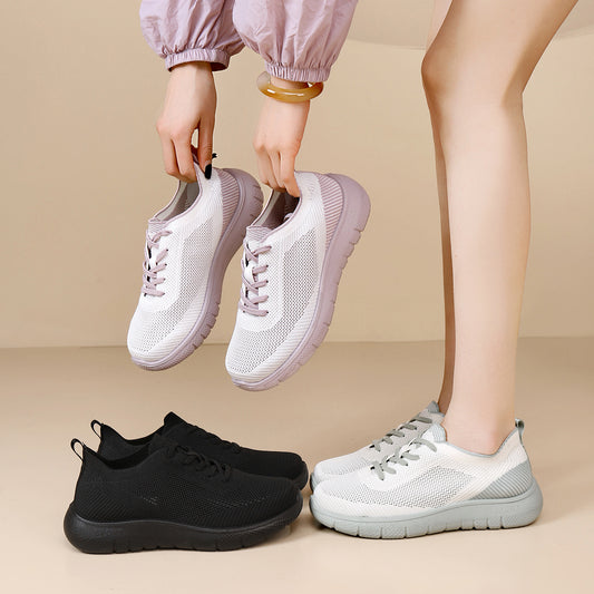 Zapatillas resistentes al desgaste, con puntera redonda y suela blanda.
