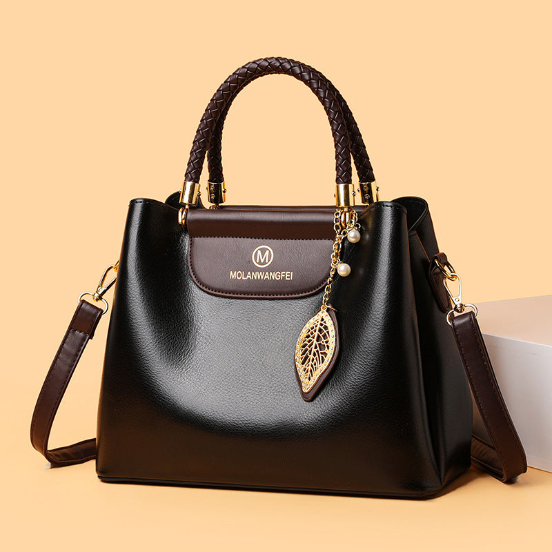 Nuevo bolso tote de lujo asequible