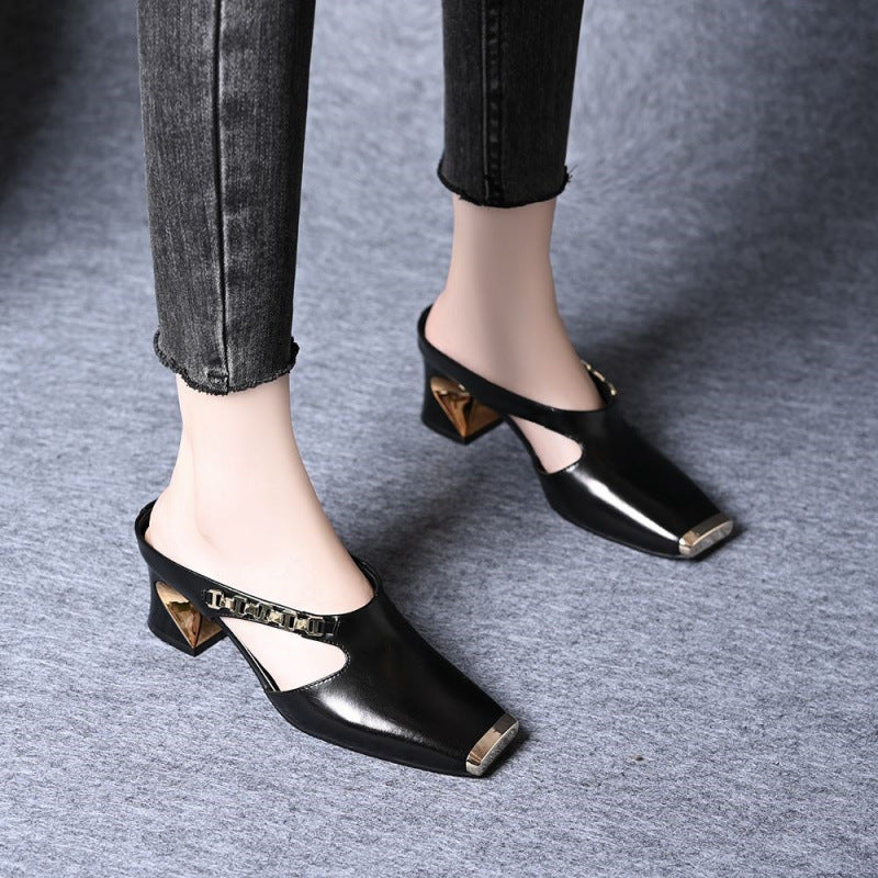 Mules planas de punta cuadrada