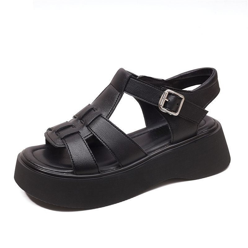 Sandalias romanas con plataforma
