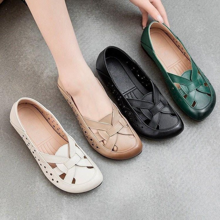 Sandalias de piel suave con suela flexible