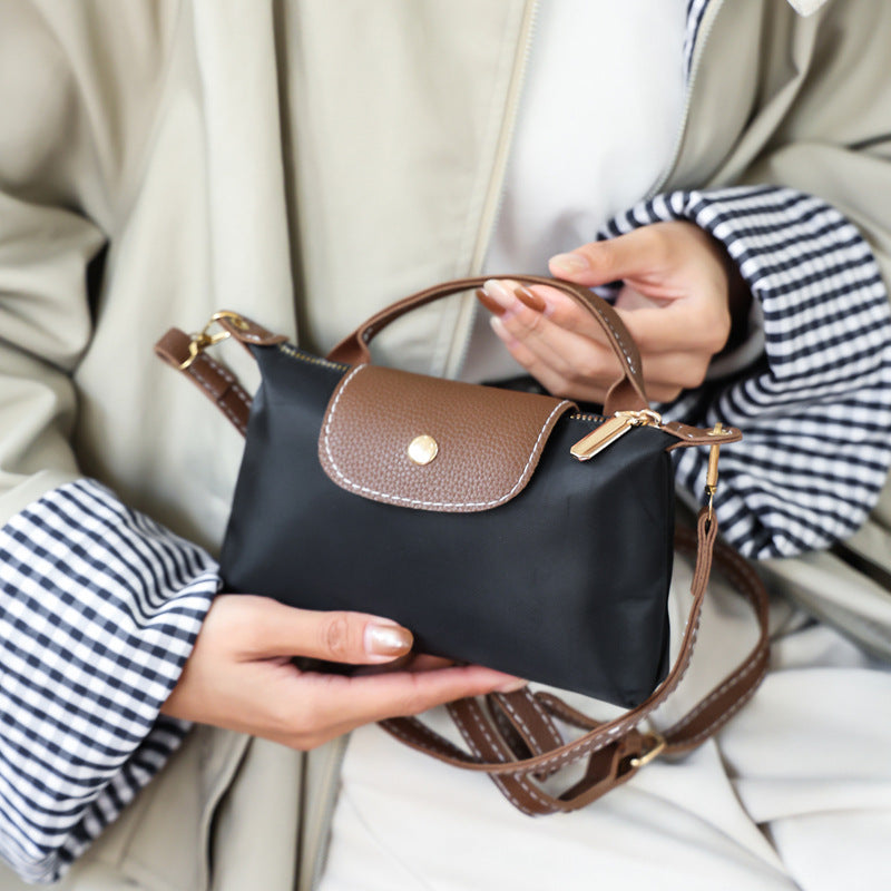 Bolso Bandolera Mini de Nylon, Ligero y Elegante para el Día a Día
