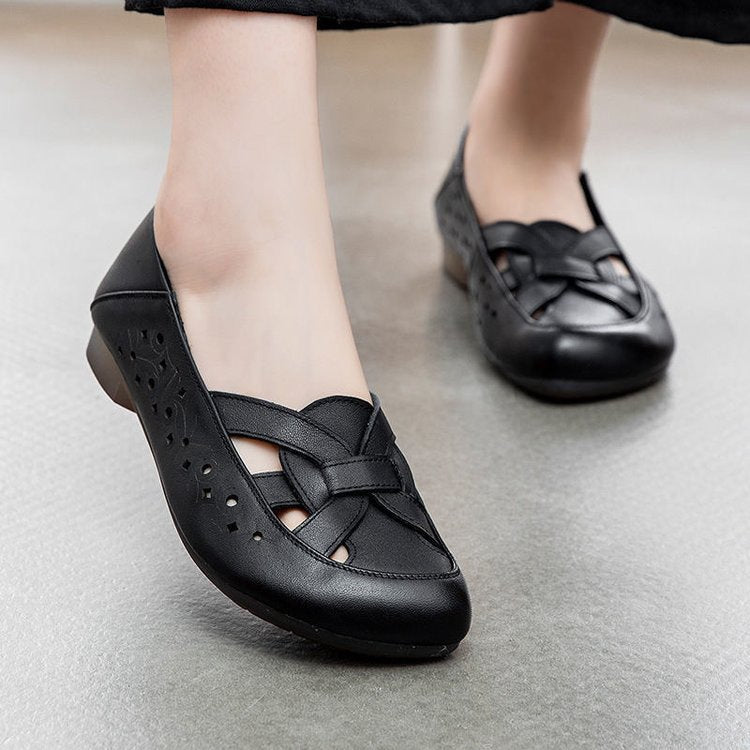 Sandalias de piel suave con suela flexible