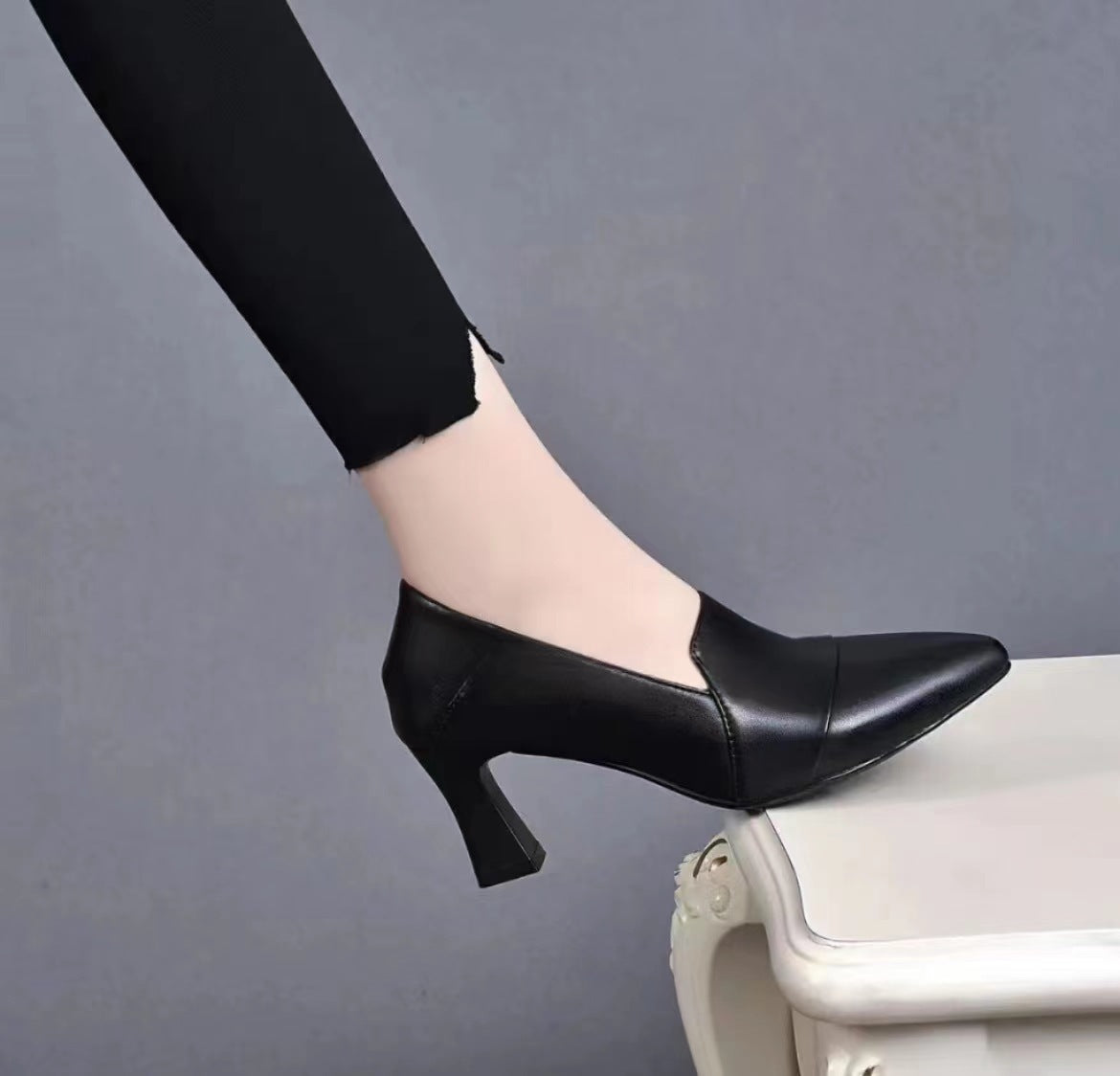 Zapatos de tacón alto de cuero auténtico