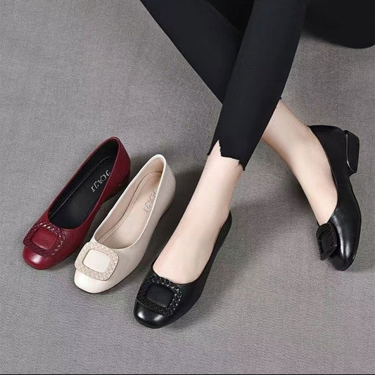Zapatos sin cordones con suela granulada